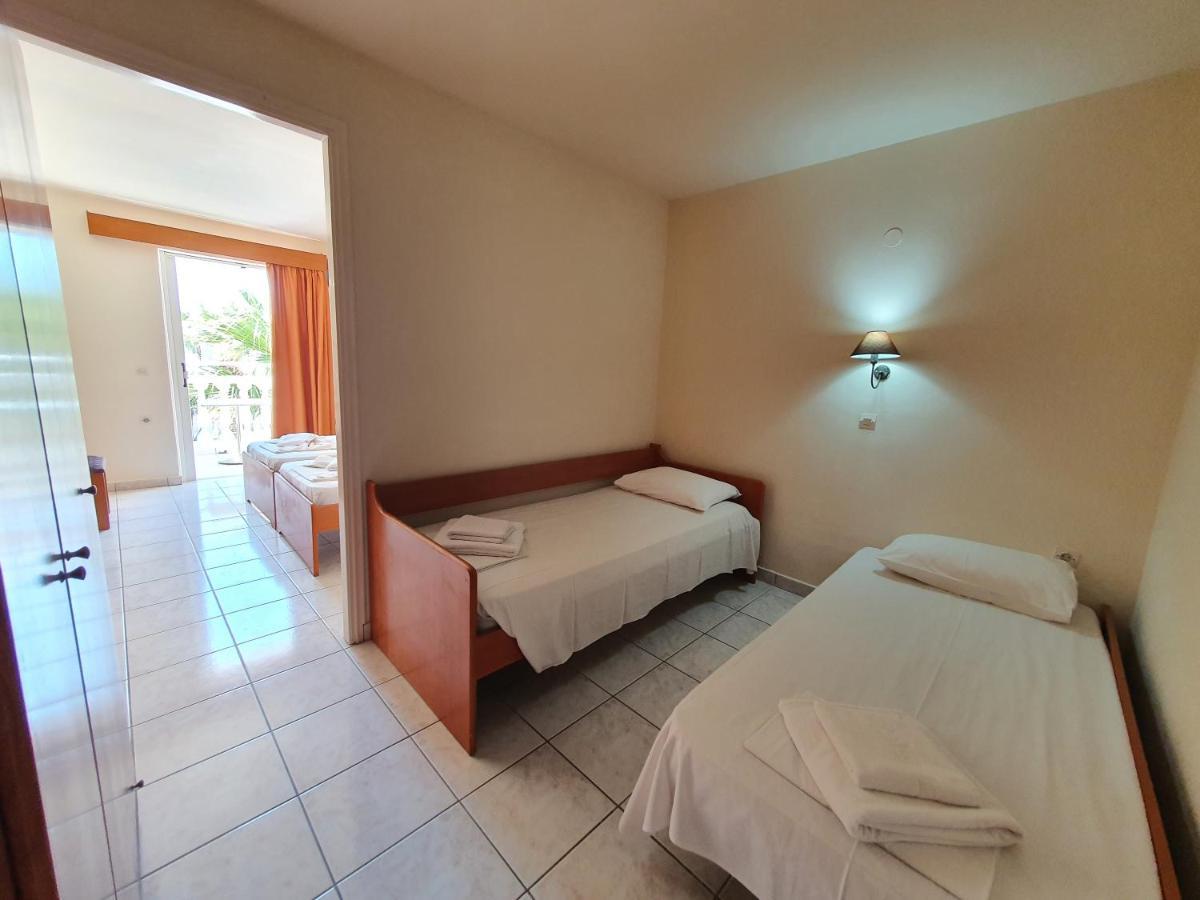 Vivian Hotel Laganas Buitenkant foto