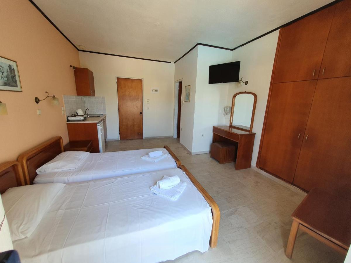 Vivian Hotel Laganas Buitenkant foto