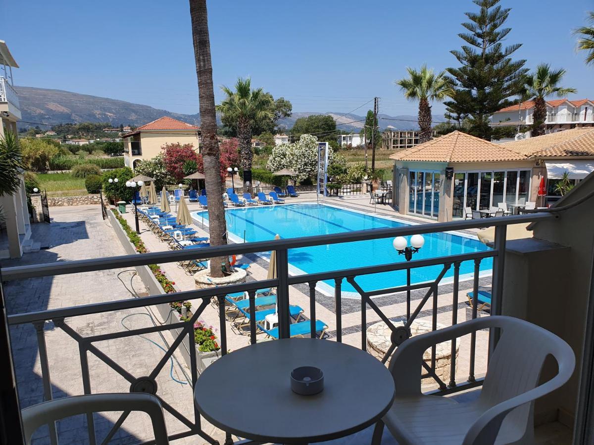 Vivian Hotel Laganas Buitenkant foto
