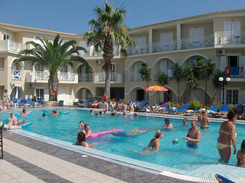 Vivian Hotel Laganas Buitenkant foto